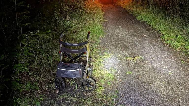 De vrouwen werden teruggevonden op een paadje langs het Eindhovens kanaal (foto: Facebook politie Geldrop).