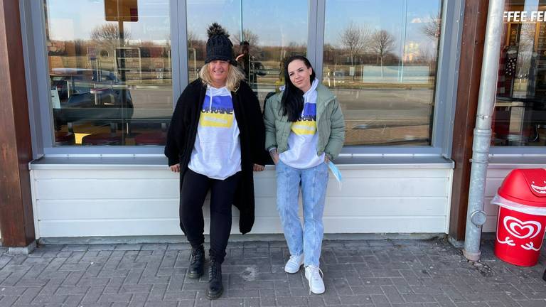 An (52) en Sophie (31) namen Oekraïense gezinnen mee naar Tilburg