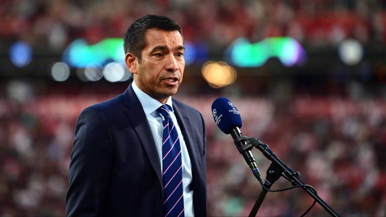 Giovanni van Bronckhorst was niet te spreken over de PSV-fans (foto: ANP).