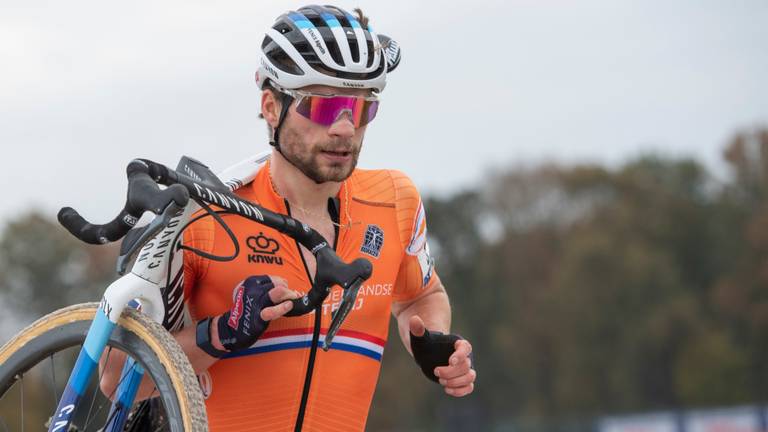 David van der Poel tijdens het EK veldrijden (foto: OrangePictures).