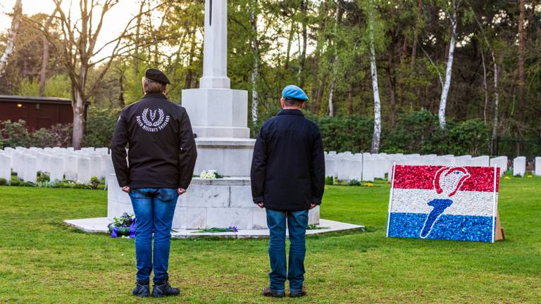 Het Brits Ereveld in Mierlo tijdens de Dodenherdenking in 2021 (foto: ANP).