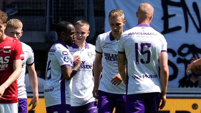 RKC sloot de competitie af met een knappe uitzege bij AZ