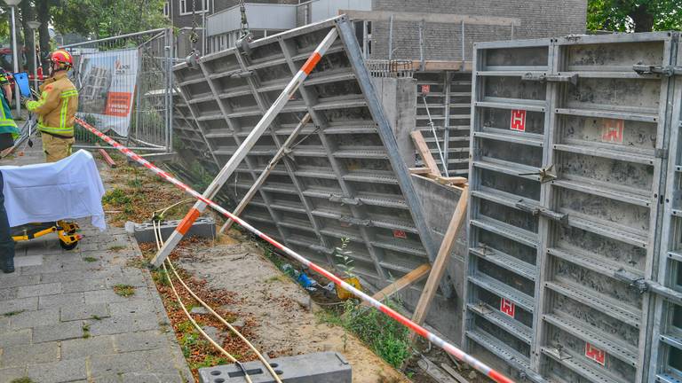 Man (60) overleden bij ongeluk op bouwplaats in Eindhoven