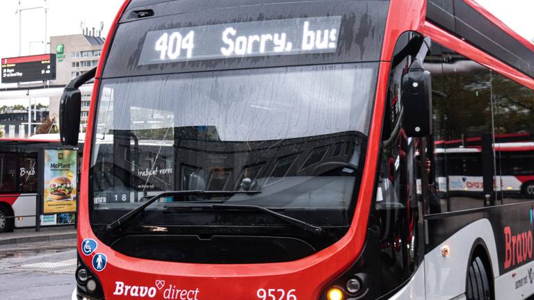 'Sorry, bus rijdt niet' (foto: Corrado Francke).