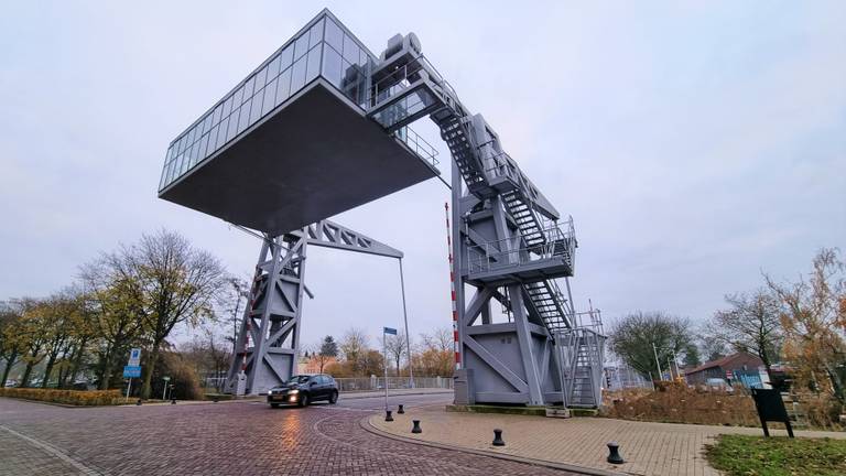 Den Ophef in de Tilburgse Piushaven (foto: Collin Beijk).