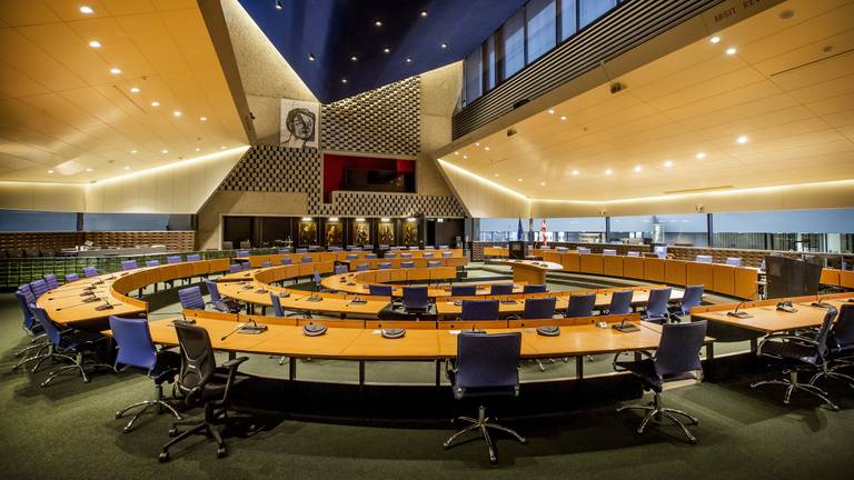 De vergaderzaal in het provinciehuis in Den Bosch (foto: ANP).