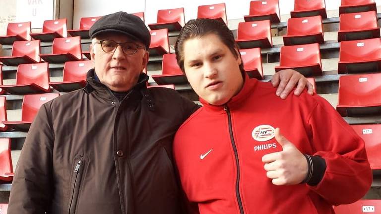 Steven met zijn opa Henk (foto: Steven Harks).