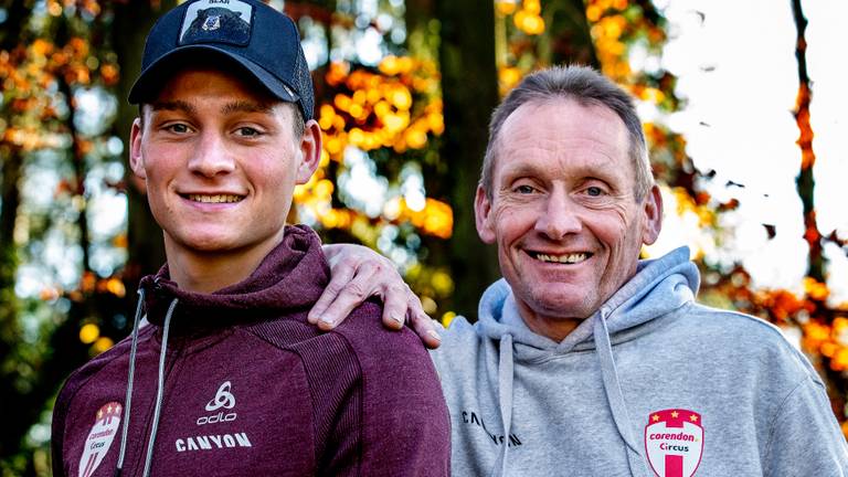 Mathieu en vader Adrie van der Poel in 2019.