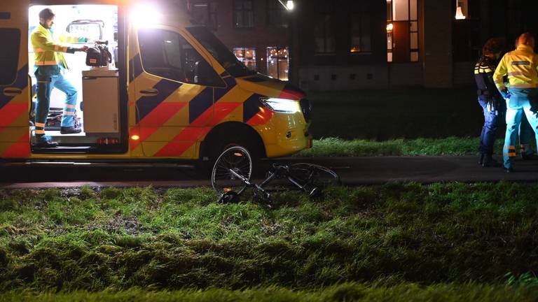 Vrouw overlijdt nadat ze in het water belandt