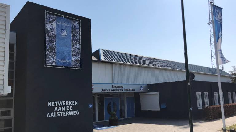 Het stadion van FC Eindhoven (foto: Hans Janssen).