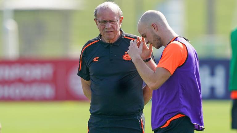 Mart van den Heuvel met Jorrit Hendrix (foto: OrangePictures).