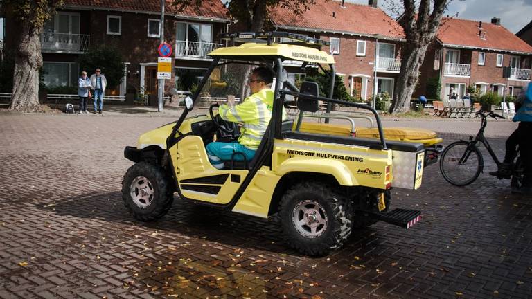 De ambu-gator wordt tijdens deze carnaval ingezet in Den Bosch (foto: Wilco van Wijk).