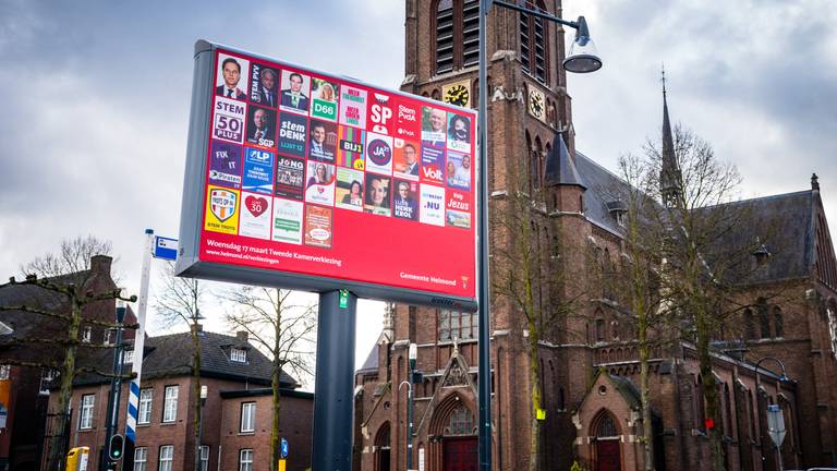 Een verkiezingsbord in Helmond (Foto: ANP).