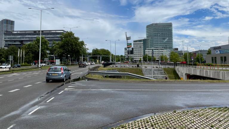 Fellenoord wordt versmald zodat er woontorens kunnen komen (foto: Rogier van Son).