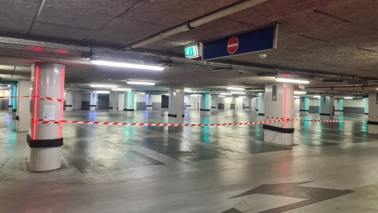 Parkeergarage Tilburg deels afgesloten