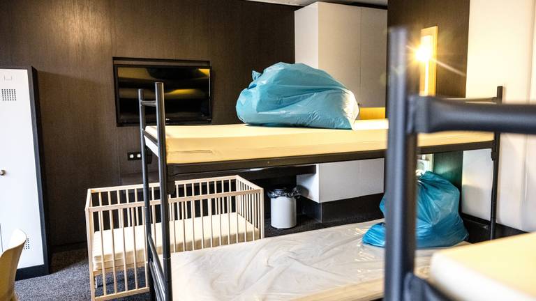Asielzoekers kunnen toch worden opgevangen in Udens hotel, zegt de rechter