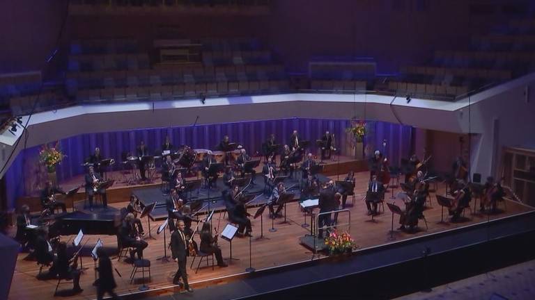 Het nieuwjaarsconcert vanuit het Muziekgebouw Eindhoven. 