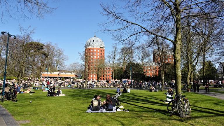 Het Valkenbergpark in Breda.