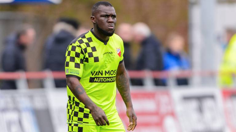 Royston Drenthe, speler van Kozakken Boys failliet verklaard (foto: OrangePictures).