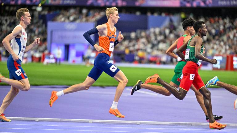 Niels Laros in het oranje. (foto: Orange Pictures).