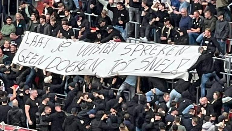 Verijdelde knokpartij leidt tot gedoe in PSV-stadion