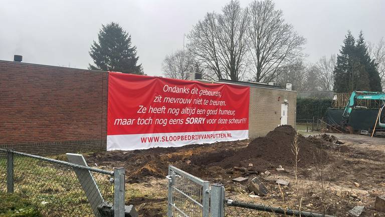 Het spandoek kan in de buurt op goedkeuring rekenen.