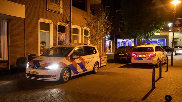 De politie doet onderzoek na de overval op het casino eind april 2022 (foto: Christian Traets/SQ Vision).