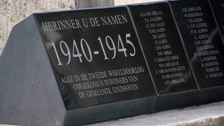 De namen op het Eindhovense oorlogsmonument (foto: Stichting 18 September).