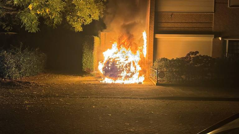 Twee aanslagen na burenruzie: 'Bewoners helemaal over de zeik'