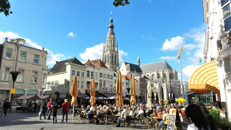 In Breda voelen mensen zich veilig en komen ze makkelijk waar ze moeten zijn (foto: Henk Voermans).