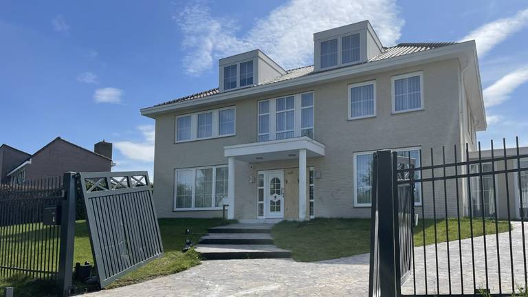 Een villa en een tabakszaak, wie is de drugsverdachte (28) uit Den Bosch?