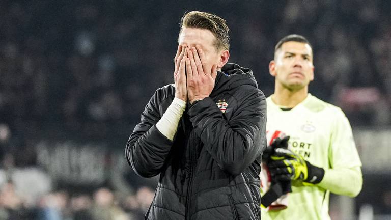 Ongeloof bij Luuk de Jong (foto: ANP).