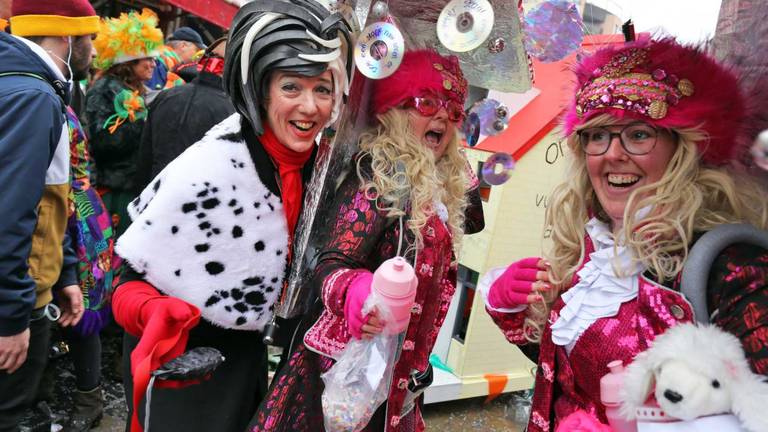 Carnaval in onbezorgde tijden (foto: Karin Kamp).