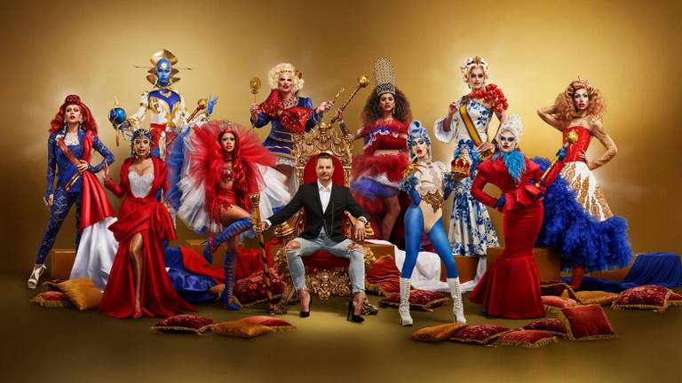 De cast van Drag Race Holland (beeld: RTL)