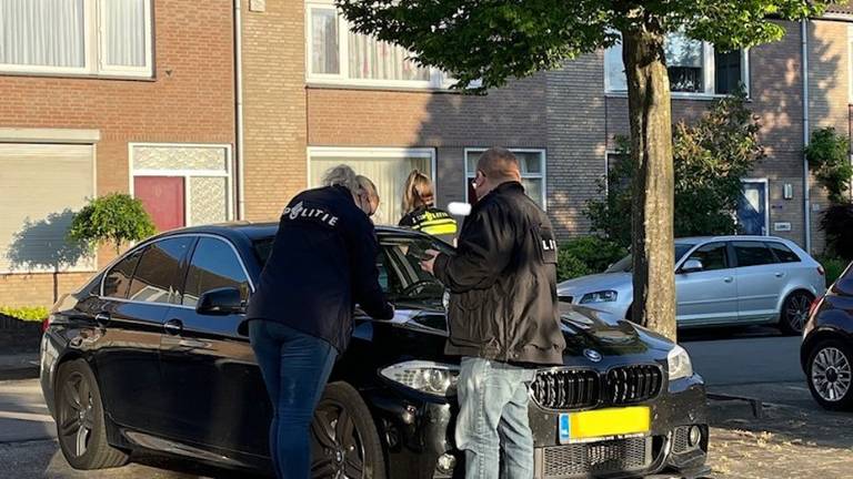 Er werd een BMW in beslag genomen (foto: de politie).