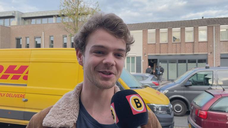 Ype hoorde de verdachten door zijn studentenhuis stormen.