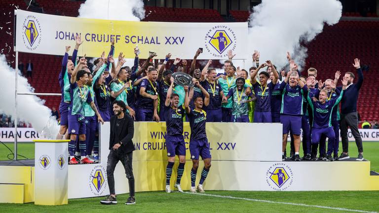 PSV wint de Johan Cruijf Schaal (foto: ANP).