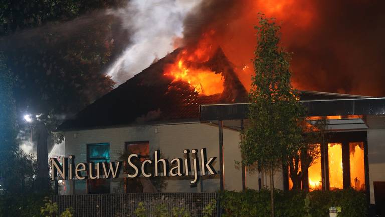 De brand in mei (foto: Marco van den Broek/SQ Vision Mediaprodukties)