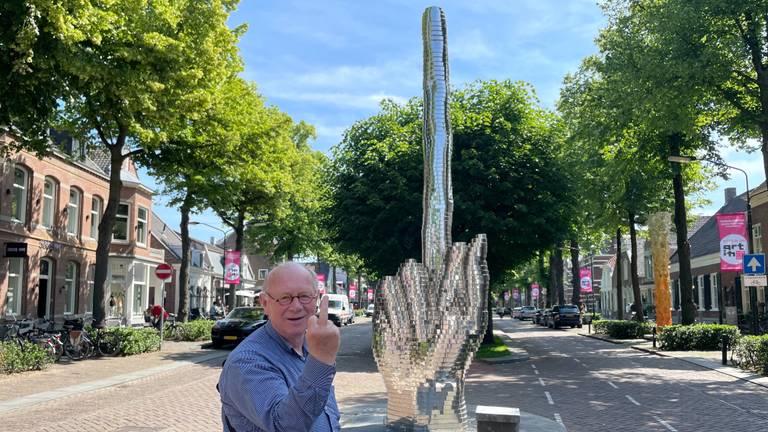 Henk Peijnenburg bij 'Fuck the president' (foto: Tom van den Oetelaar).