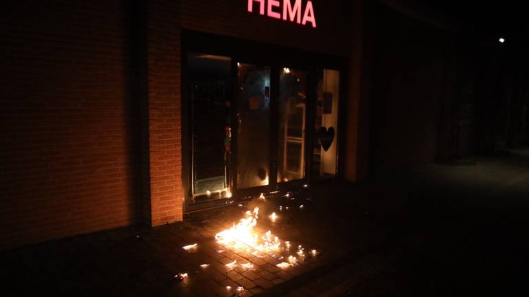 Brand in HEMA in Schijndel (foto: SQ Vision) 