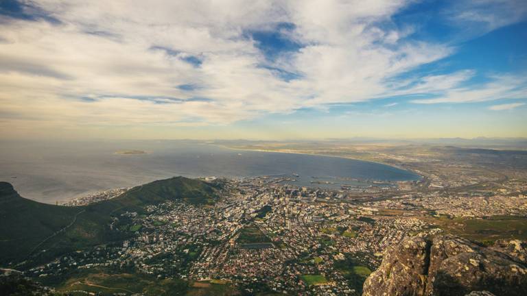 Kunnen Jan en Marieke naar Zuid-Afrika? (foto: Scott Webb/Pexels)