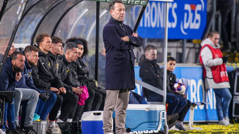 NAC Breda-trainer Jean-Paul van Gastel (foto: Gabriel Calvino Alonso/Orange Pictures).