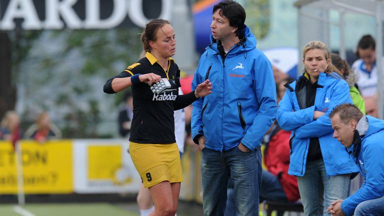 Maartje Paumen en Raoul Ehren in de play-offs van zijn eerste seizoen als hoofdcoach.