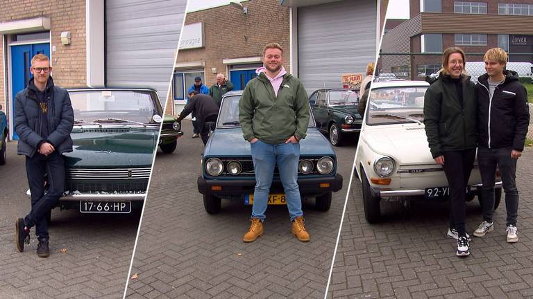 Van links naar rechts: Bryan, Noud, Femke en Willem met hun eigen, oude DAF (foto's: Omroep Brabant).