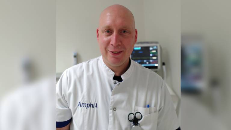 Arjan van den Broek werkt op de ic van het Amphia Ziekenhuis 