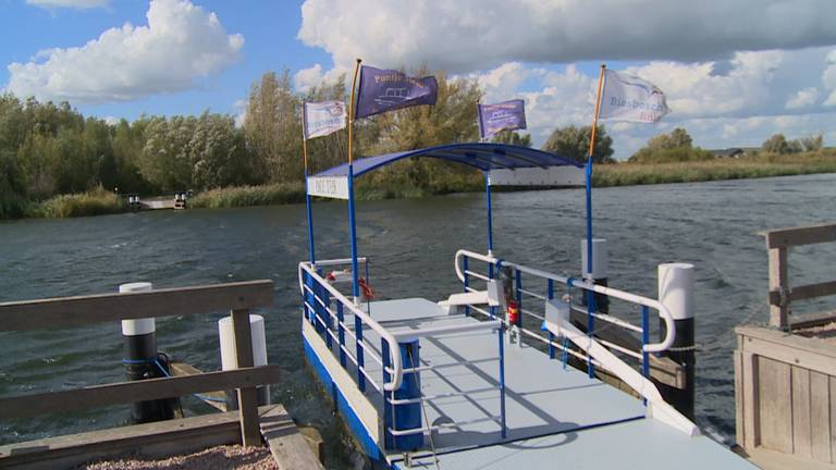 Biesbosch veerdienst  Pontje Steur komt voorlopig nog niet in de vaart  