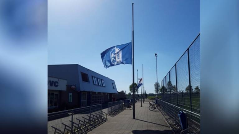 'Regen aan lichtjes' voor omgekomen Matt en Pepijn bij RKC Waalwijk