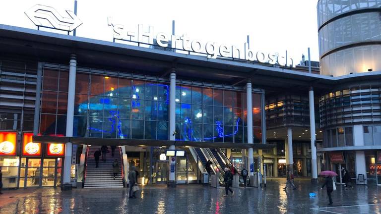 Station Den Bosch (foto: Paul Post). 