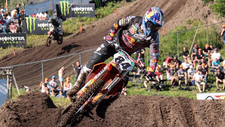 Jeffrey Herlings in actie tijdens de GP 2021 in Oss (foto: Corrado Francke).