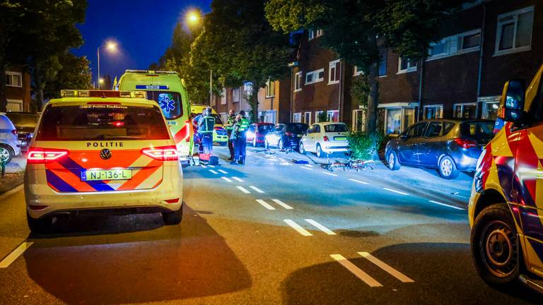 Ambulance en politie waren snel paraat (foto: SQ Vision).